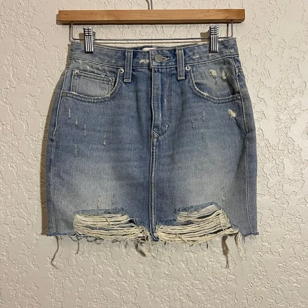 Lovers + Friends Denim Mini Skirt Size 23
